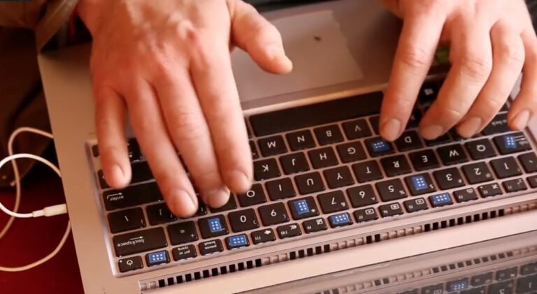 touch typing on keyboard adapted for screen reader use